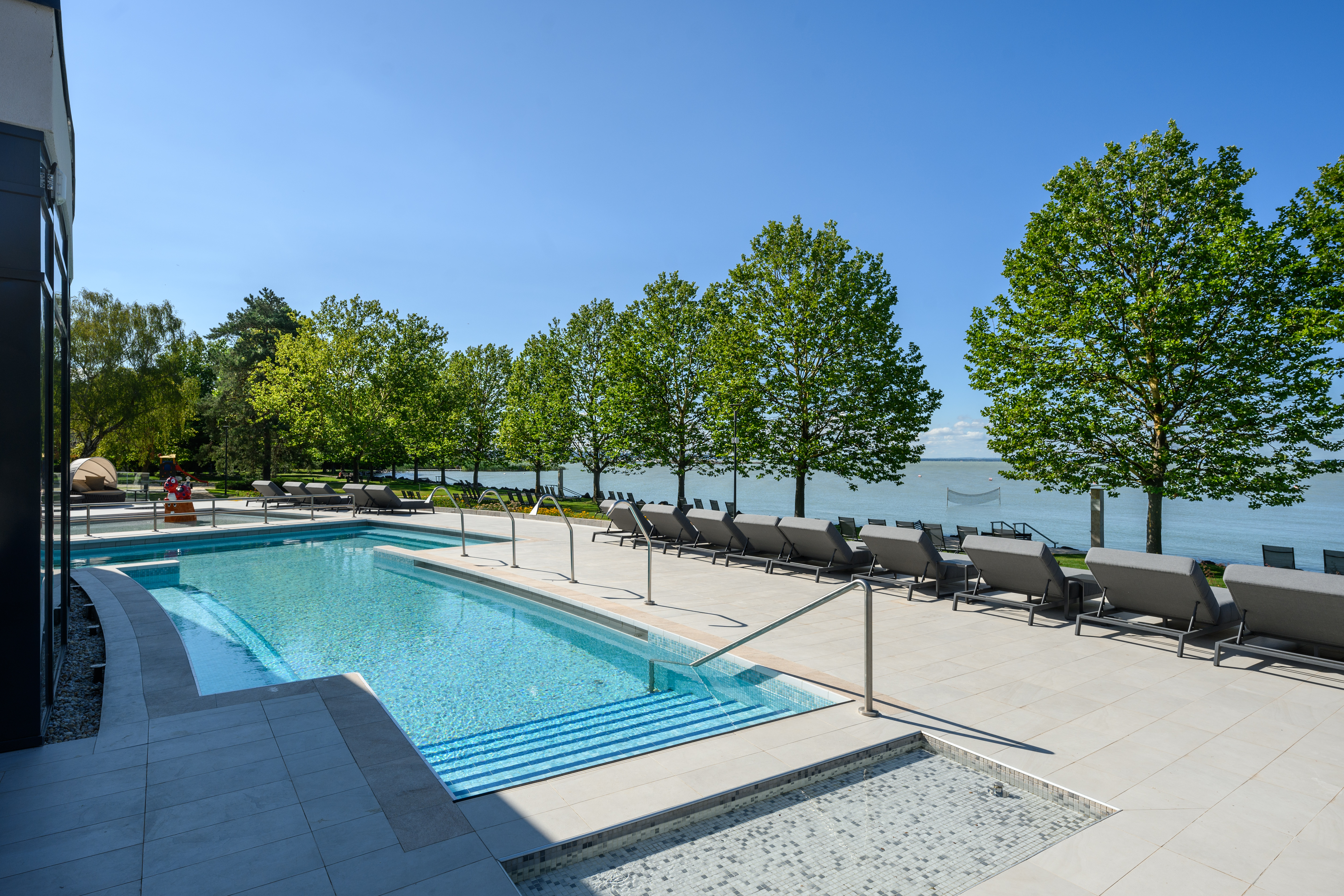 Kenese Bay Garden Resort & Conference