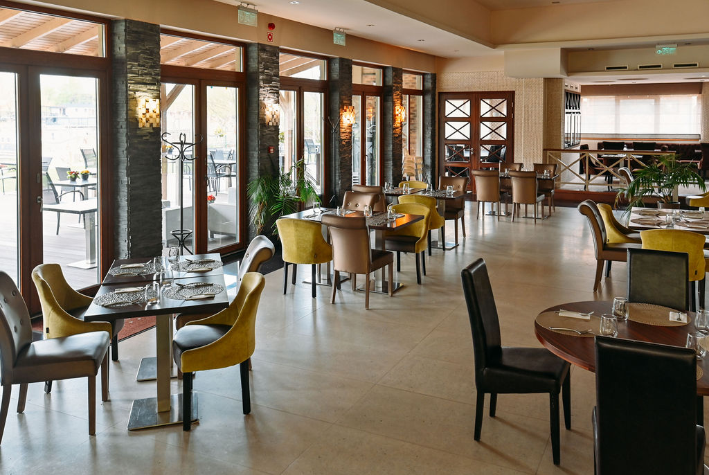 Duna Garden Hotel és Étterem
