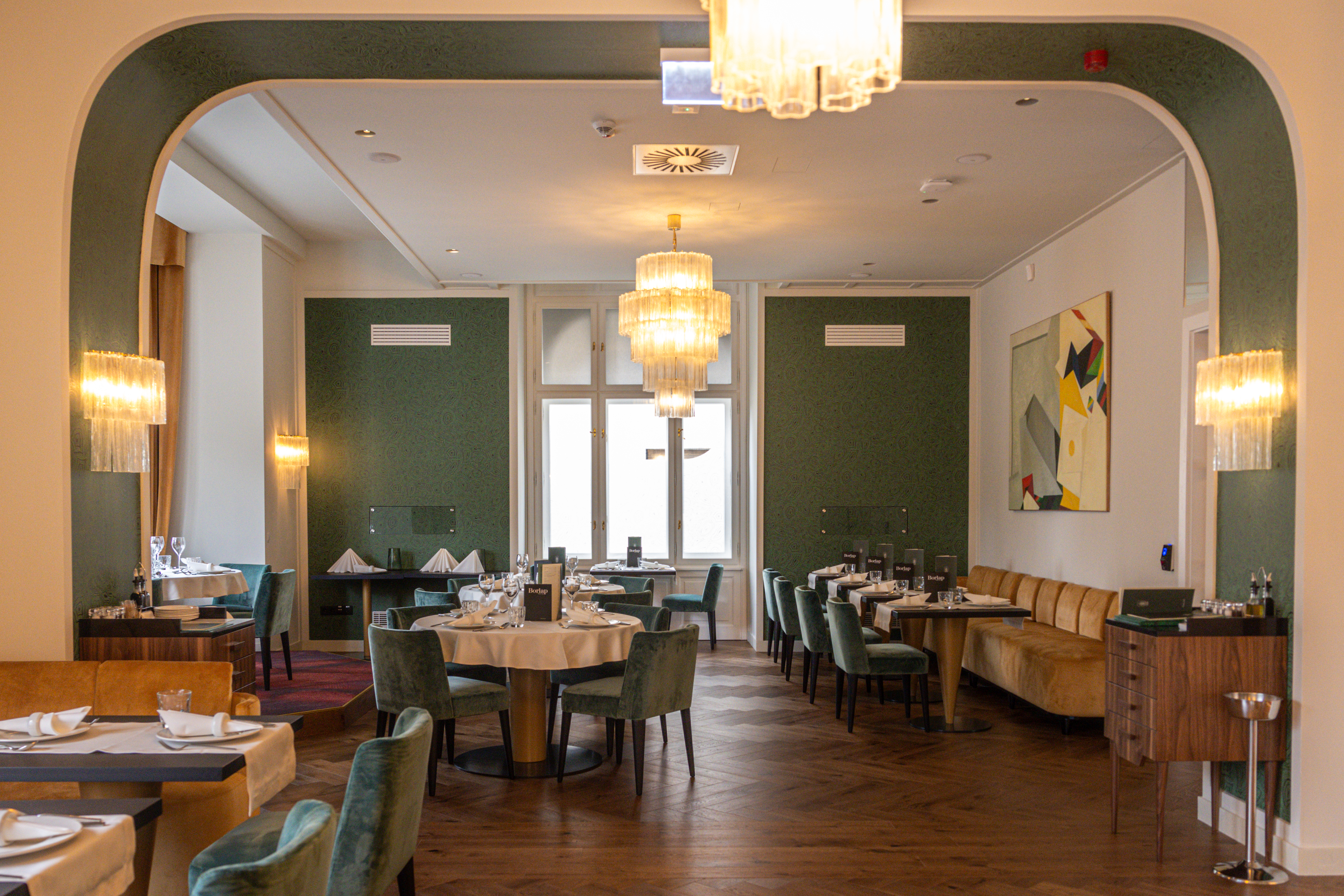 Hősök Bistro
