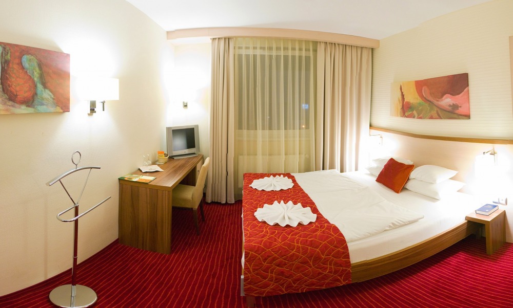 Famulus Hotel