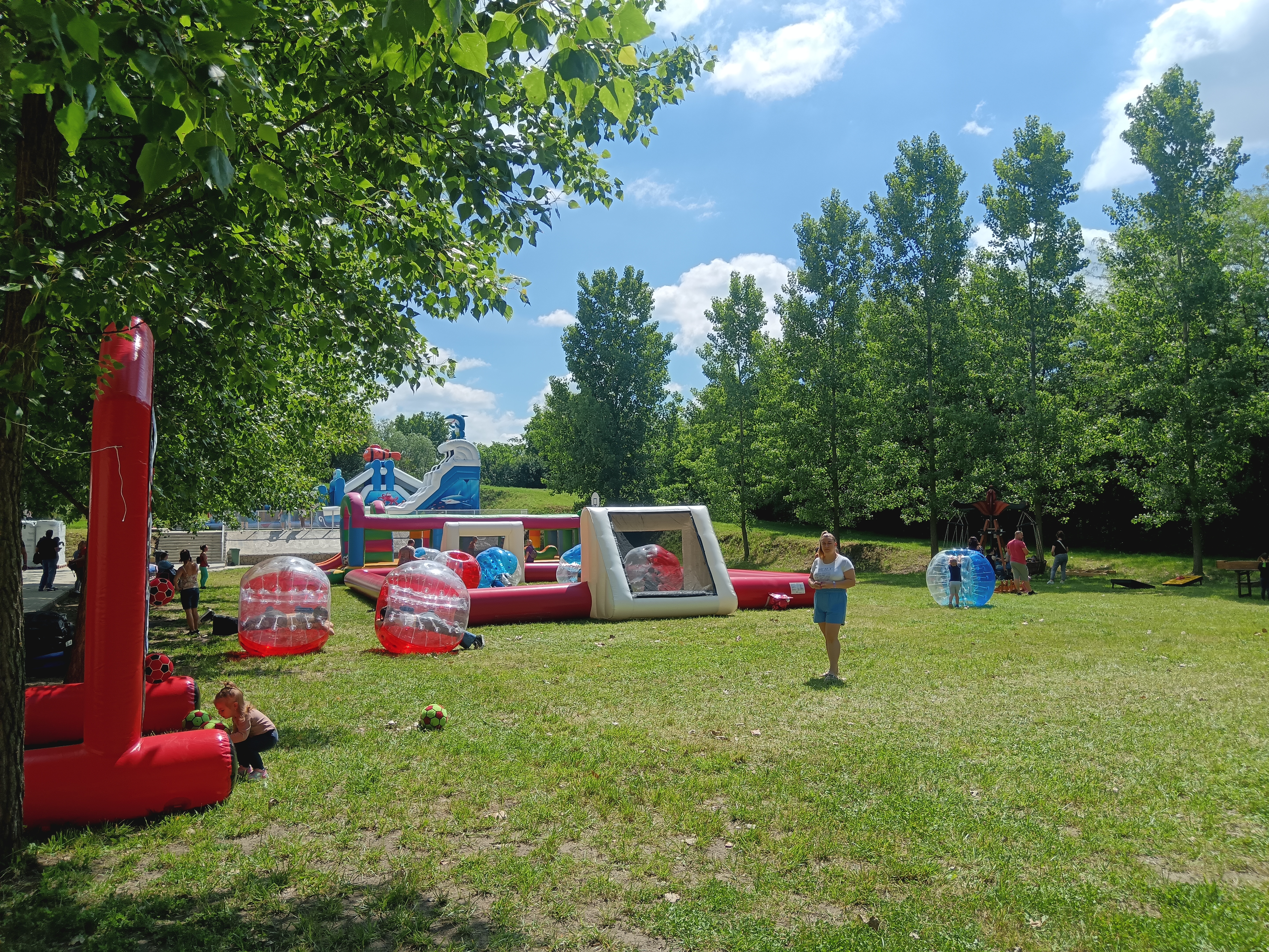SZUSZ Park