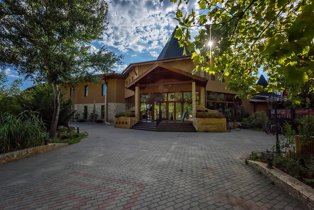 Session Hotel