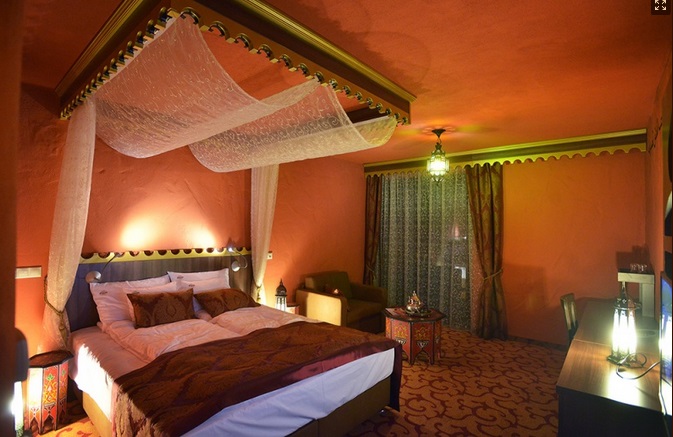 Shiraz Hotel