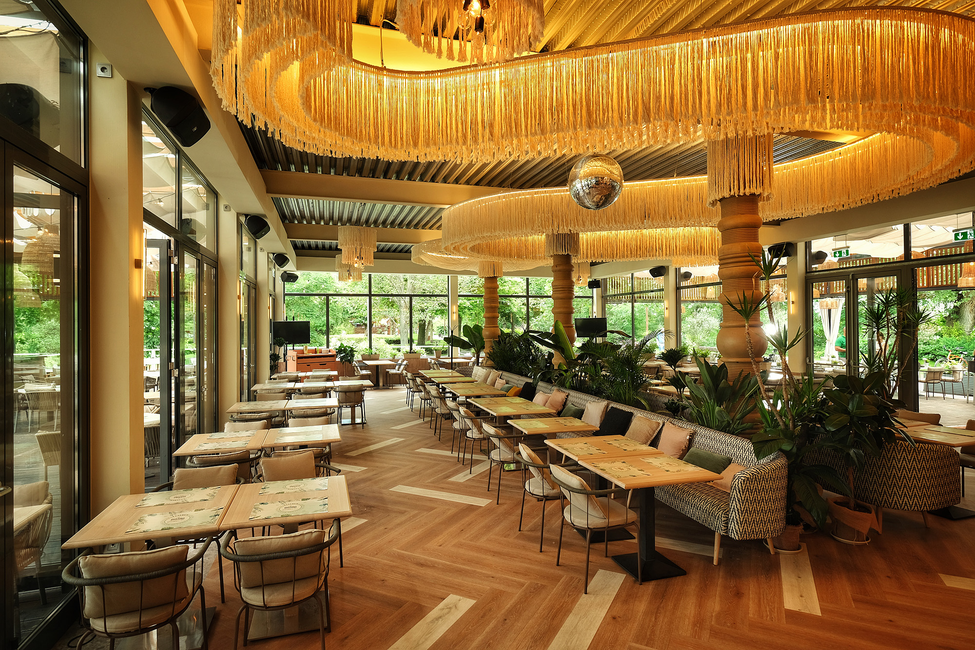 Le Bistro Kitchen and More