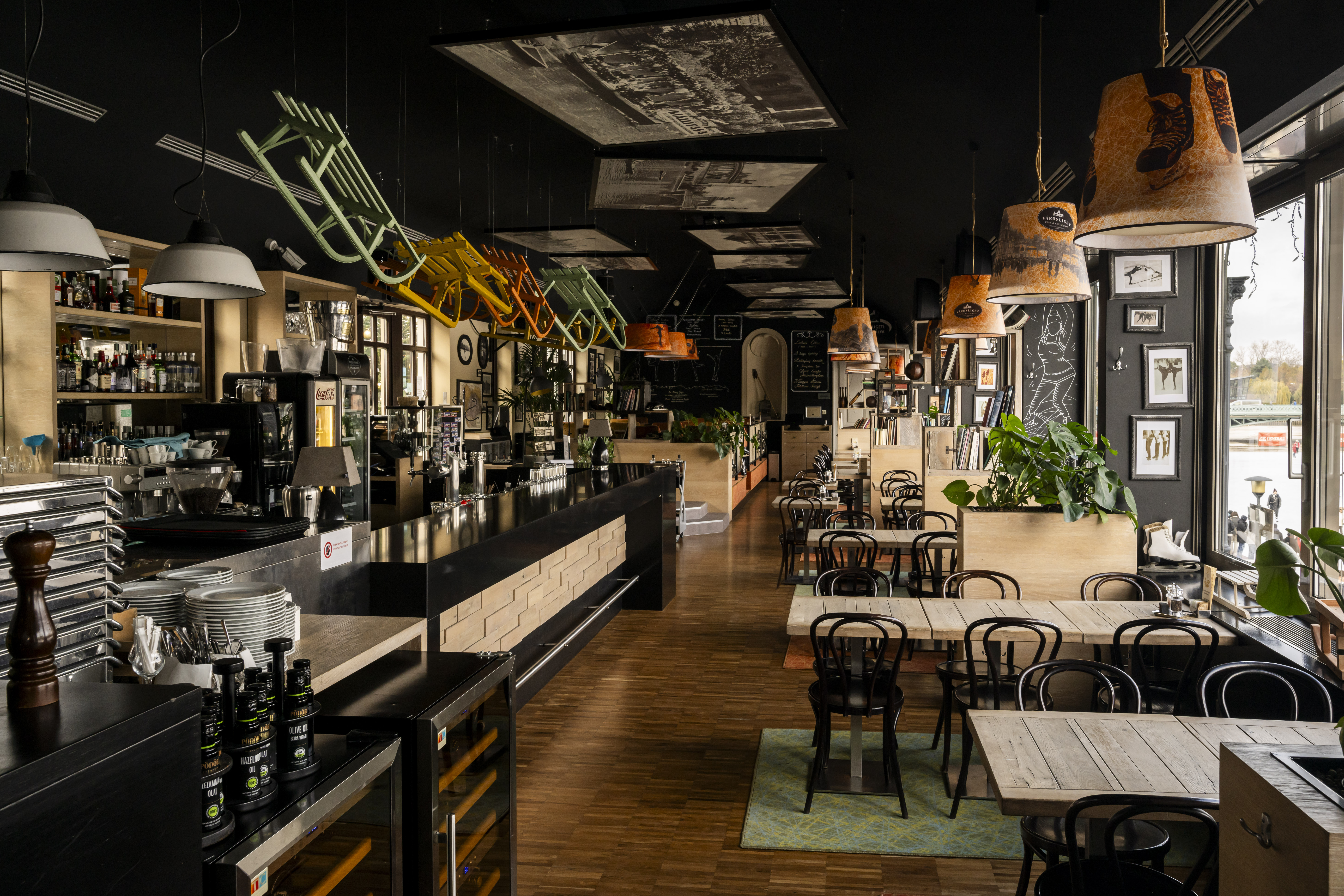 Városliget Café & Restaurant