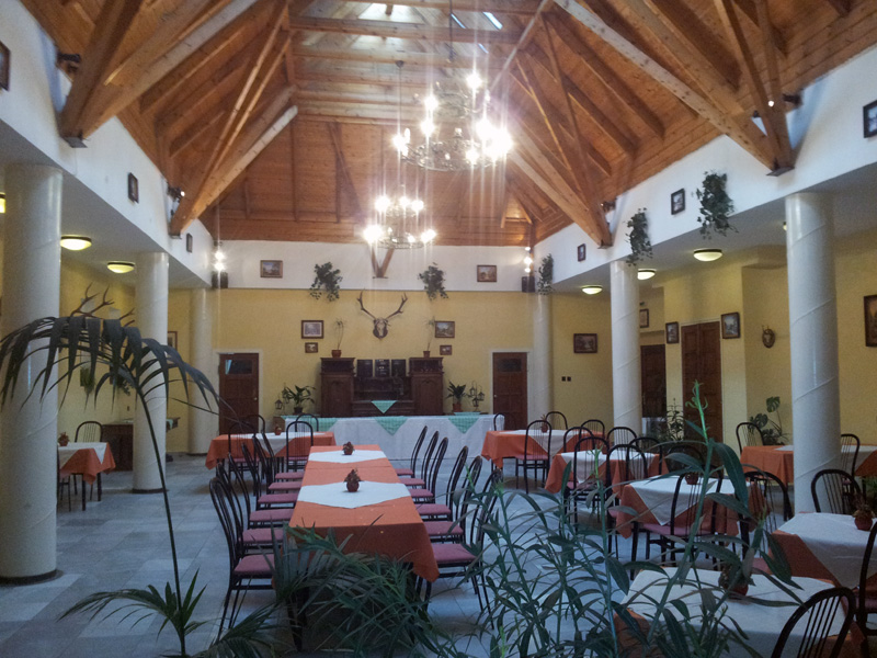 Királyrét Hotel