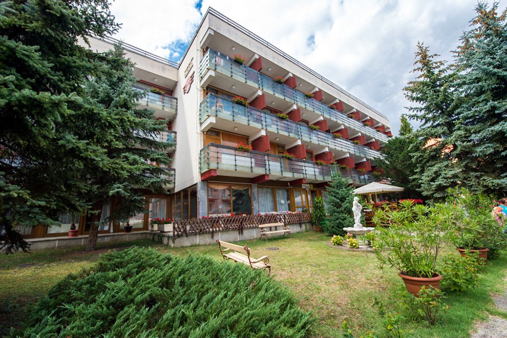 Majerik Hotel