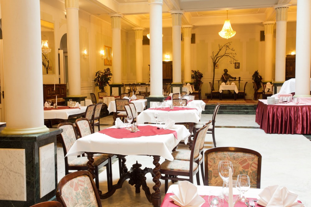 Pannonia Hotel