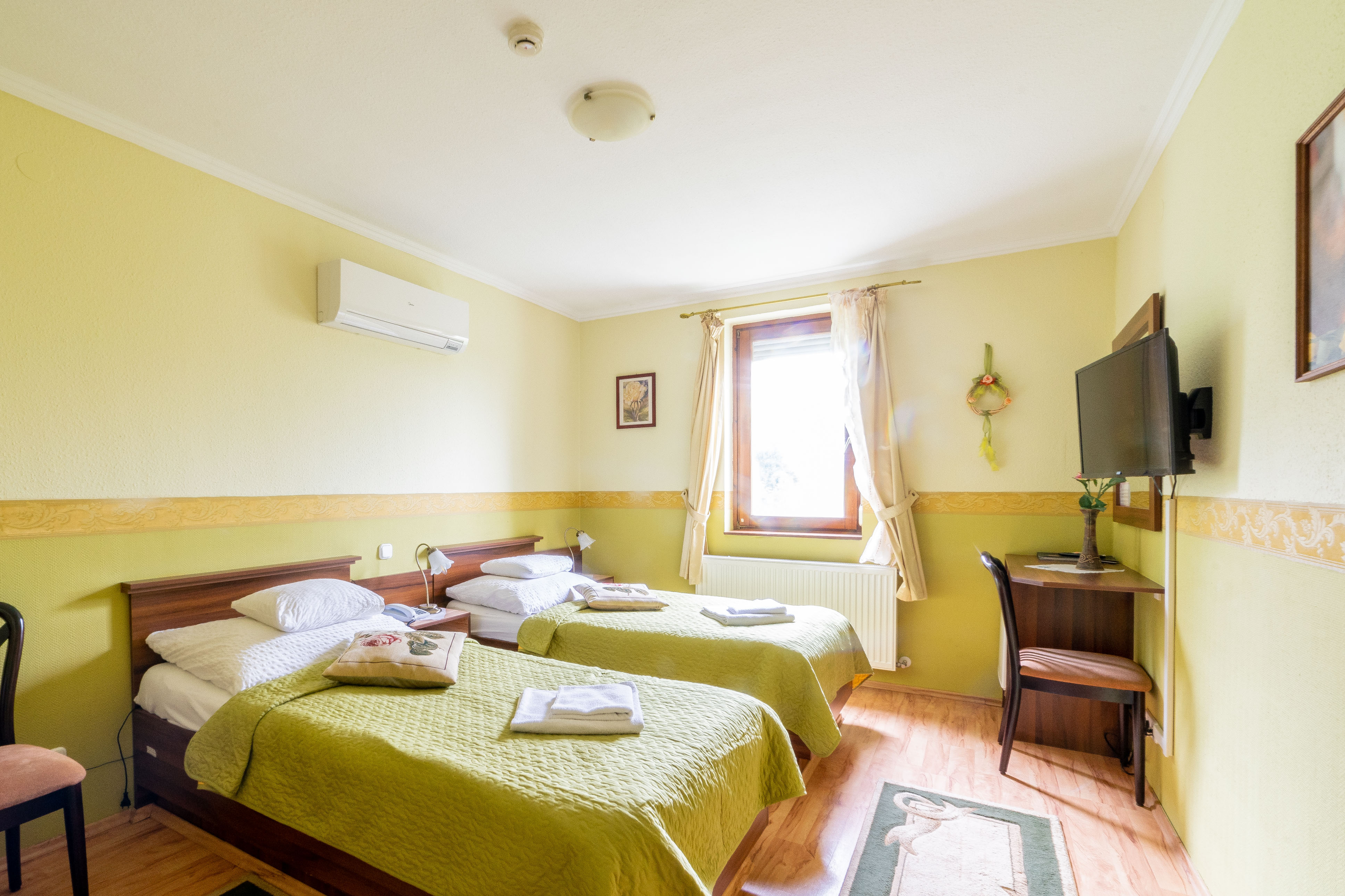 Le Rose Hotel
