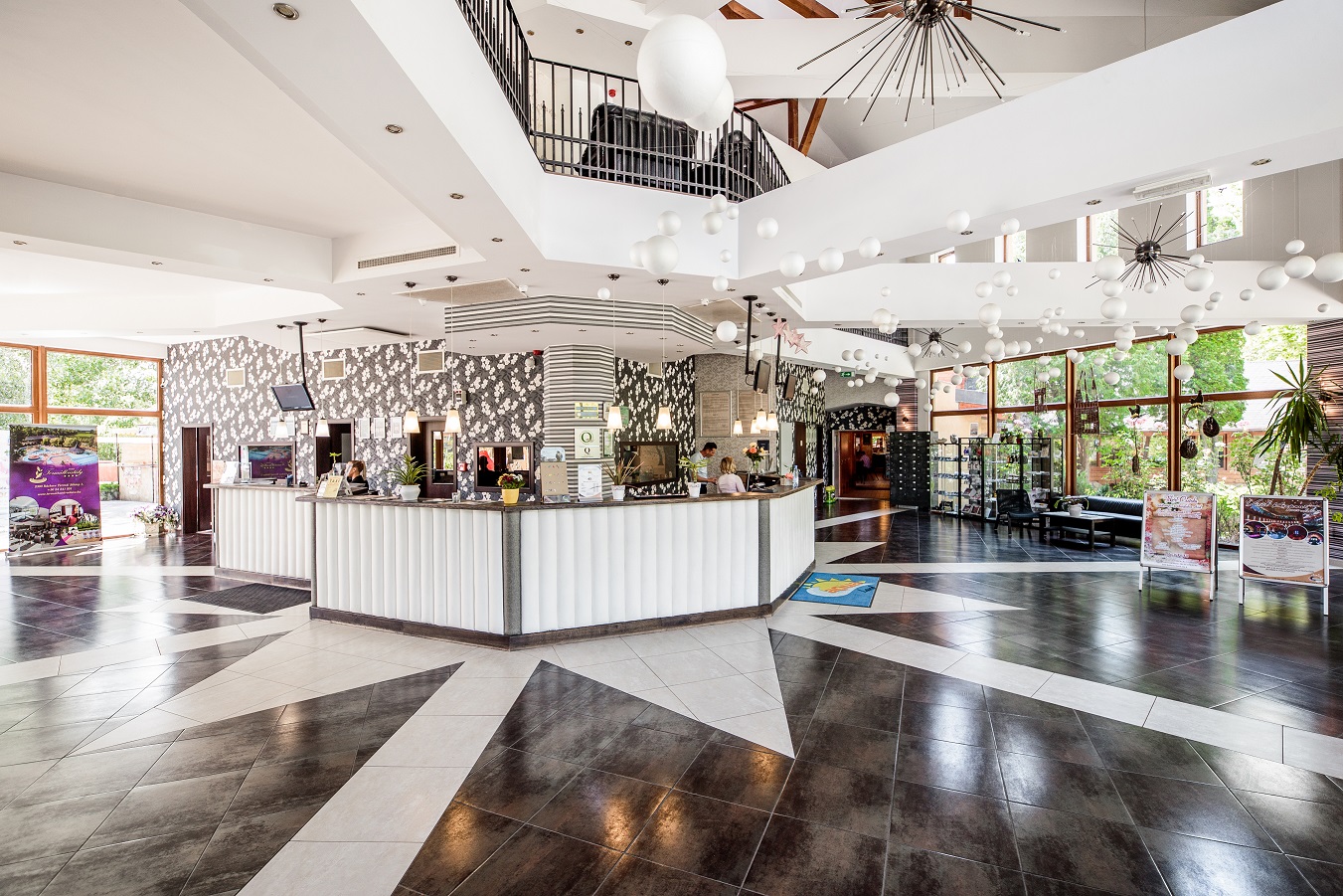 Session Hotel