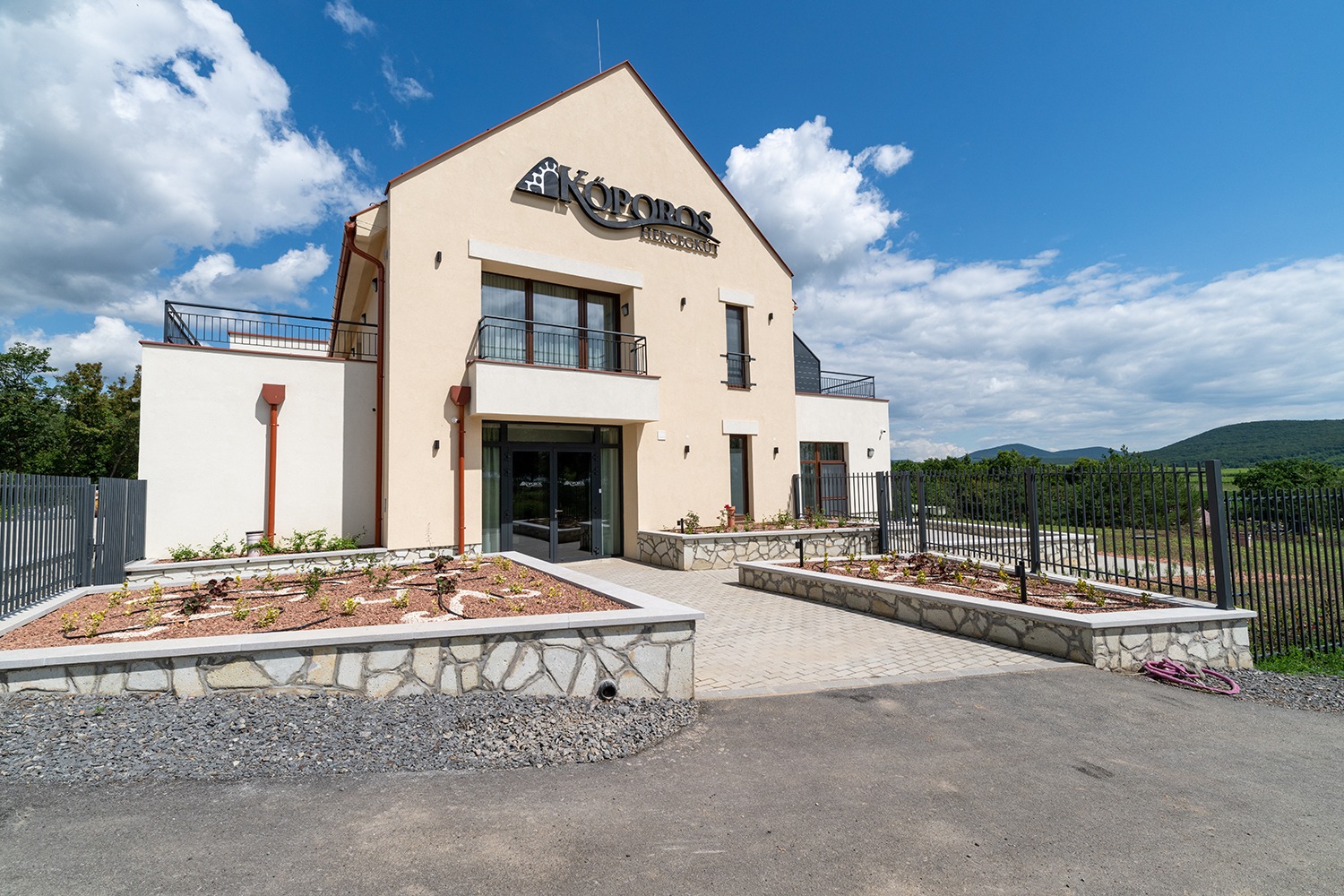 Hotel Kőporos Hercegkút