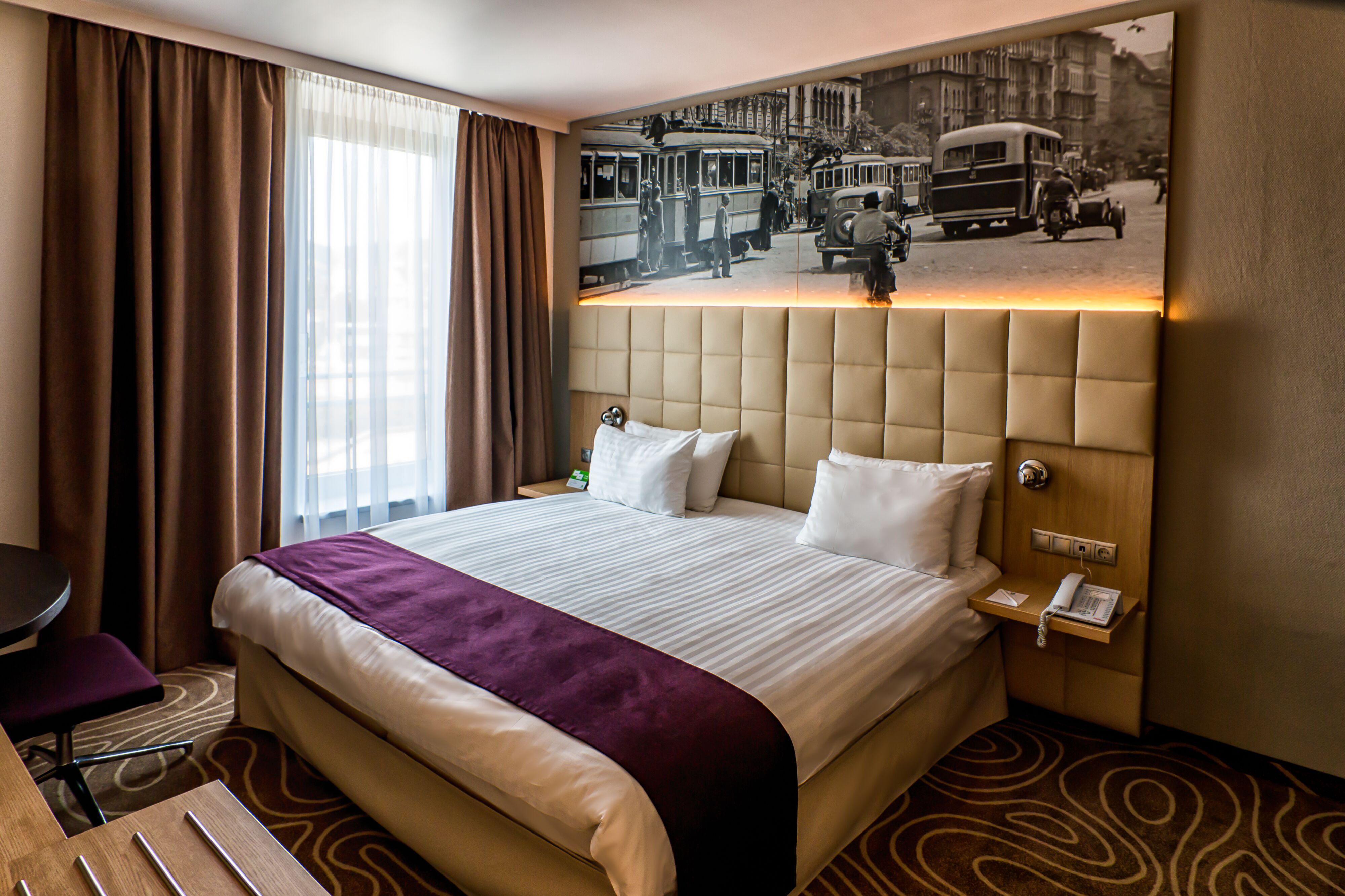 Holiday Inn