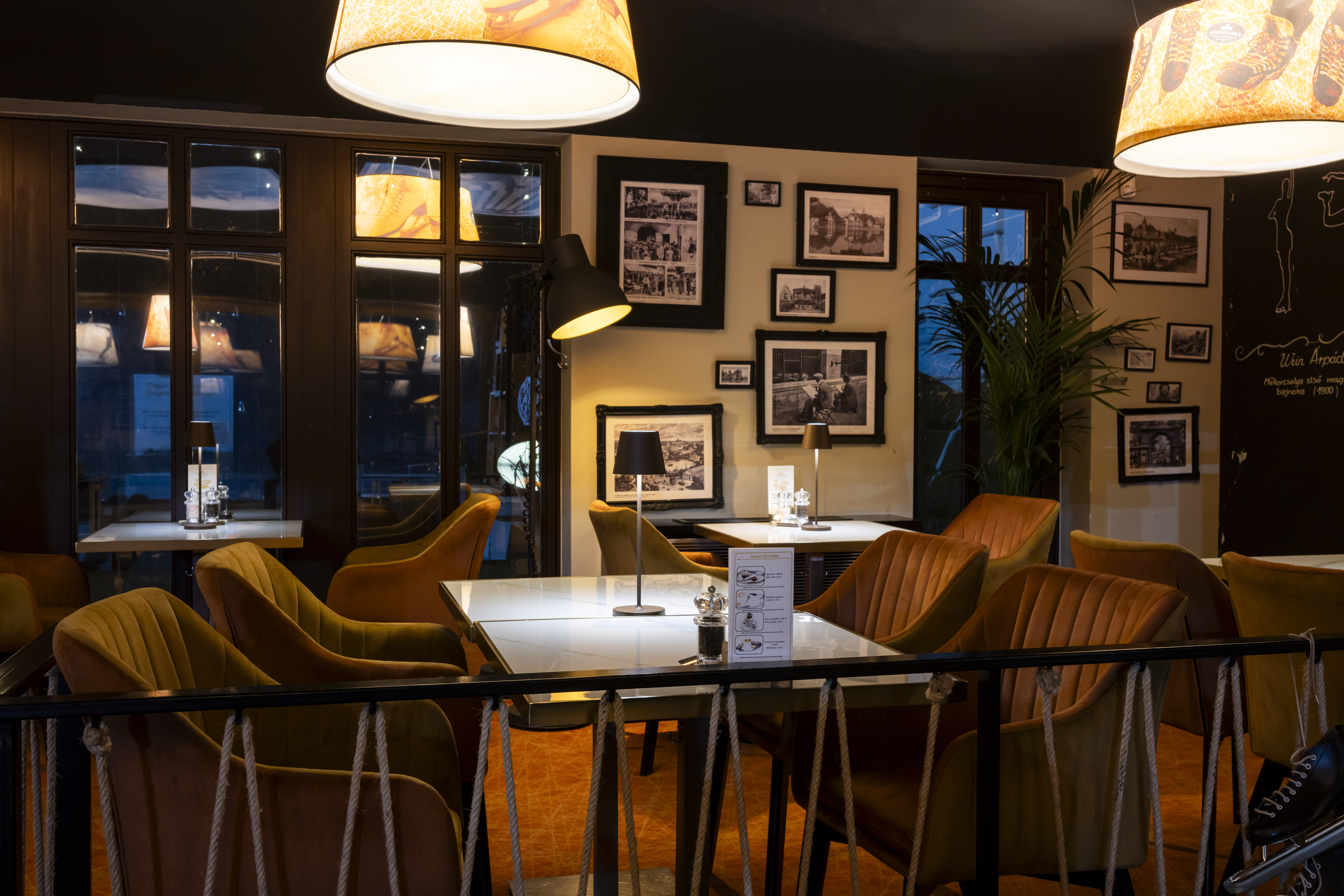 Városliget Café & Restaurant