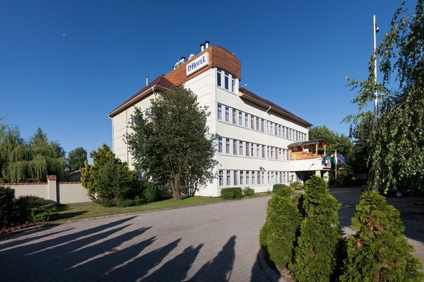 D-Hotel