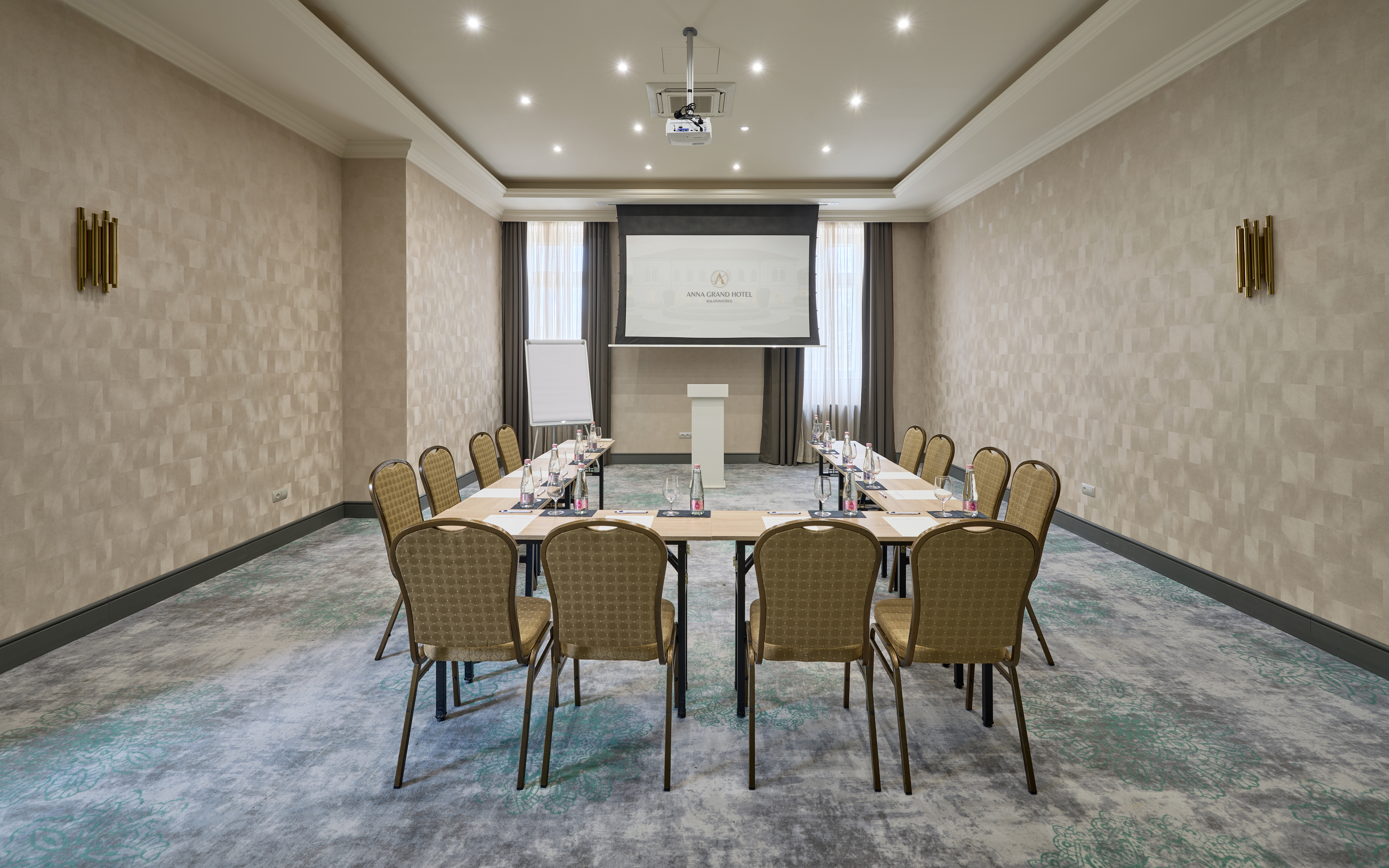 Anna Grand Hotel