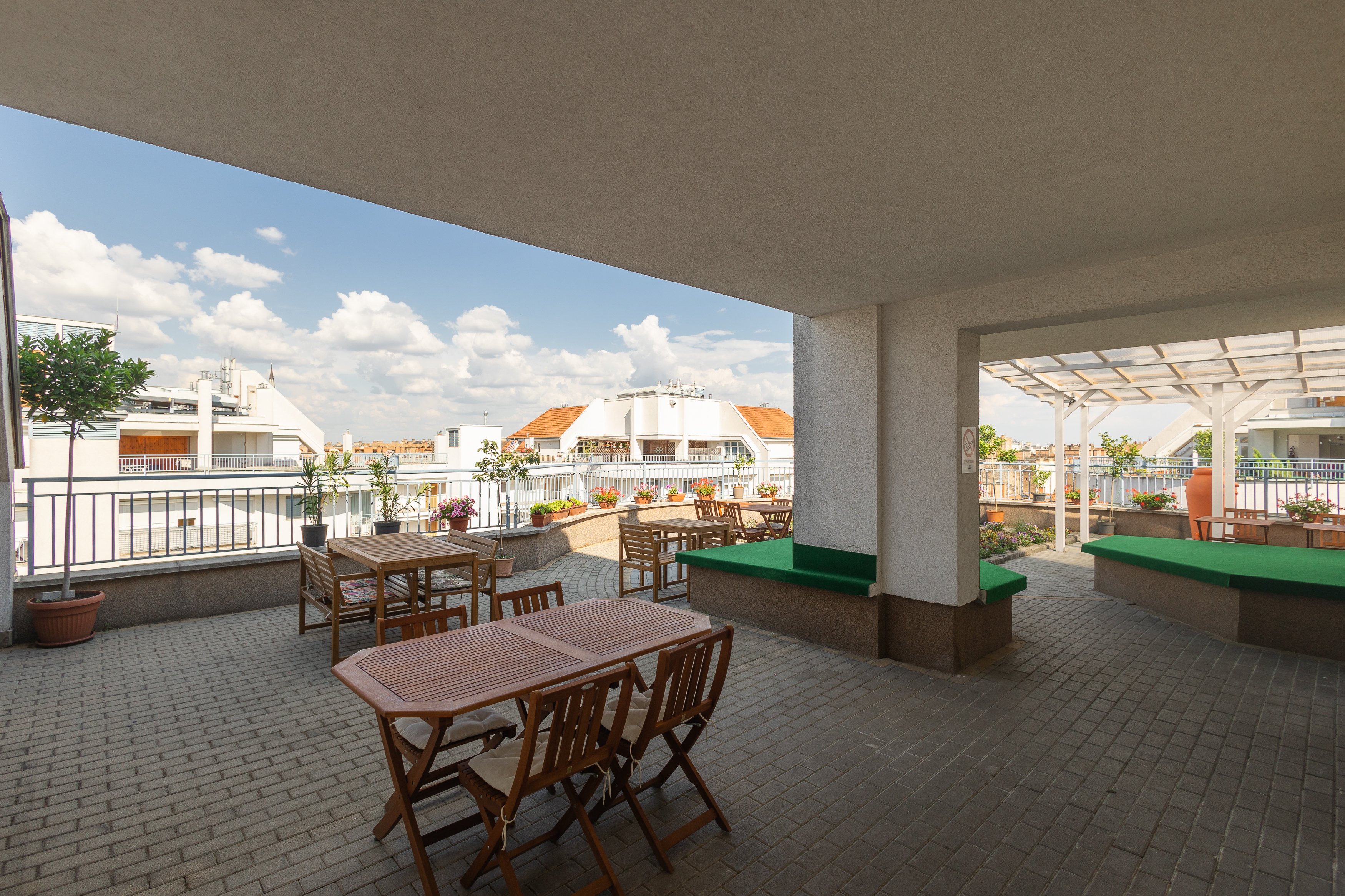 Rooftop City Residence