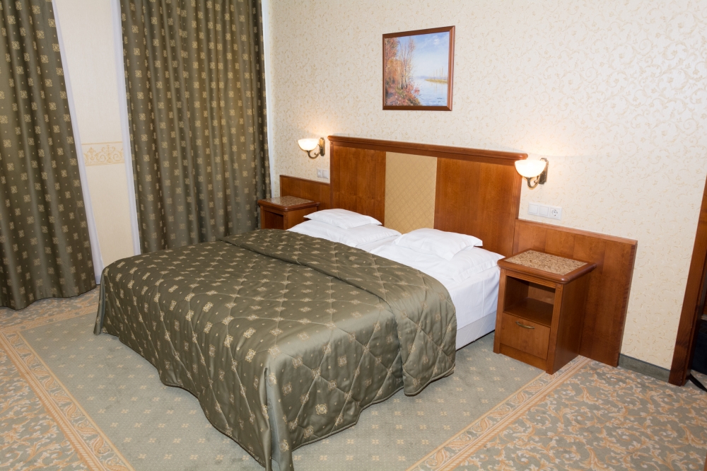 Elizabeth Hotel
