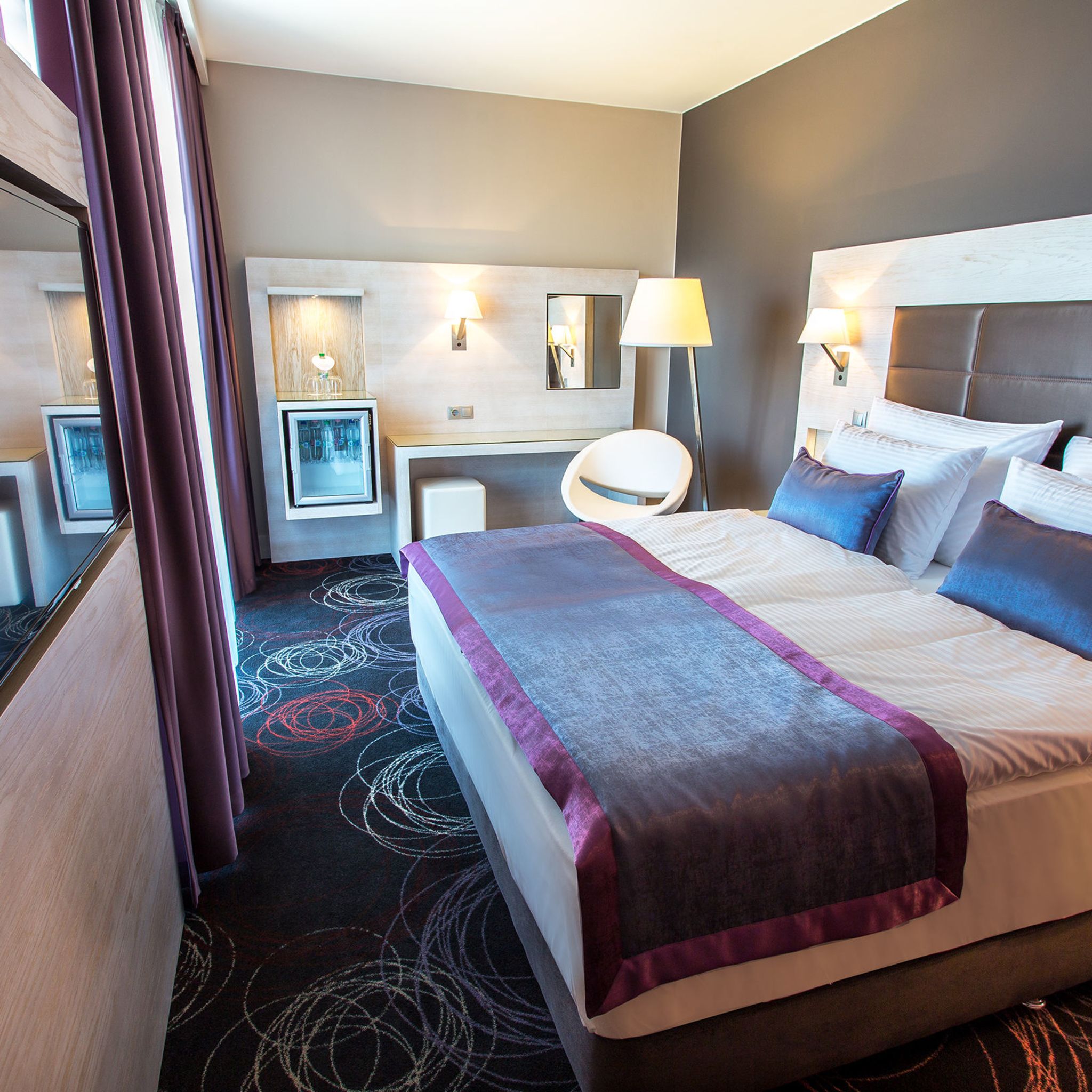 Aura Hotel