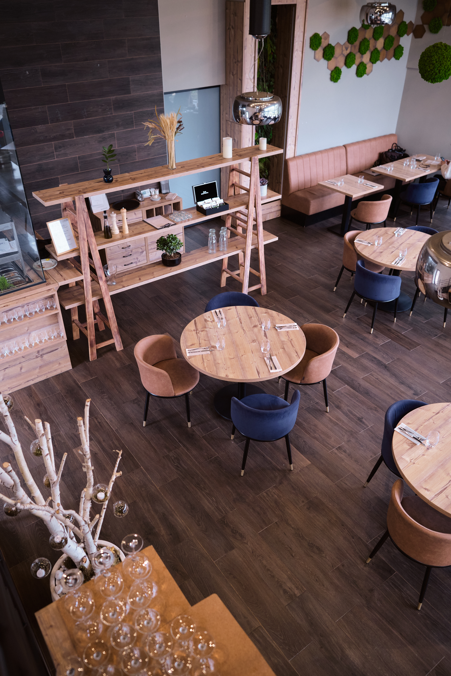 Bistro 11
