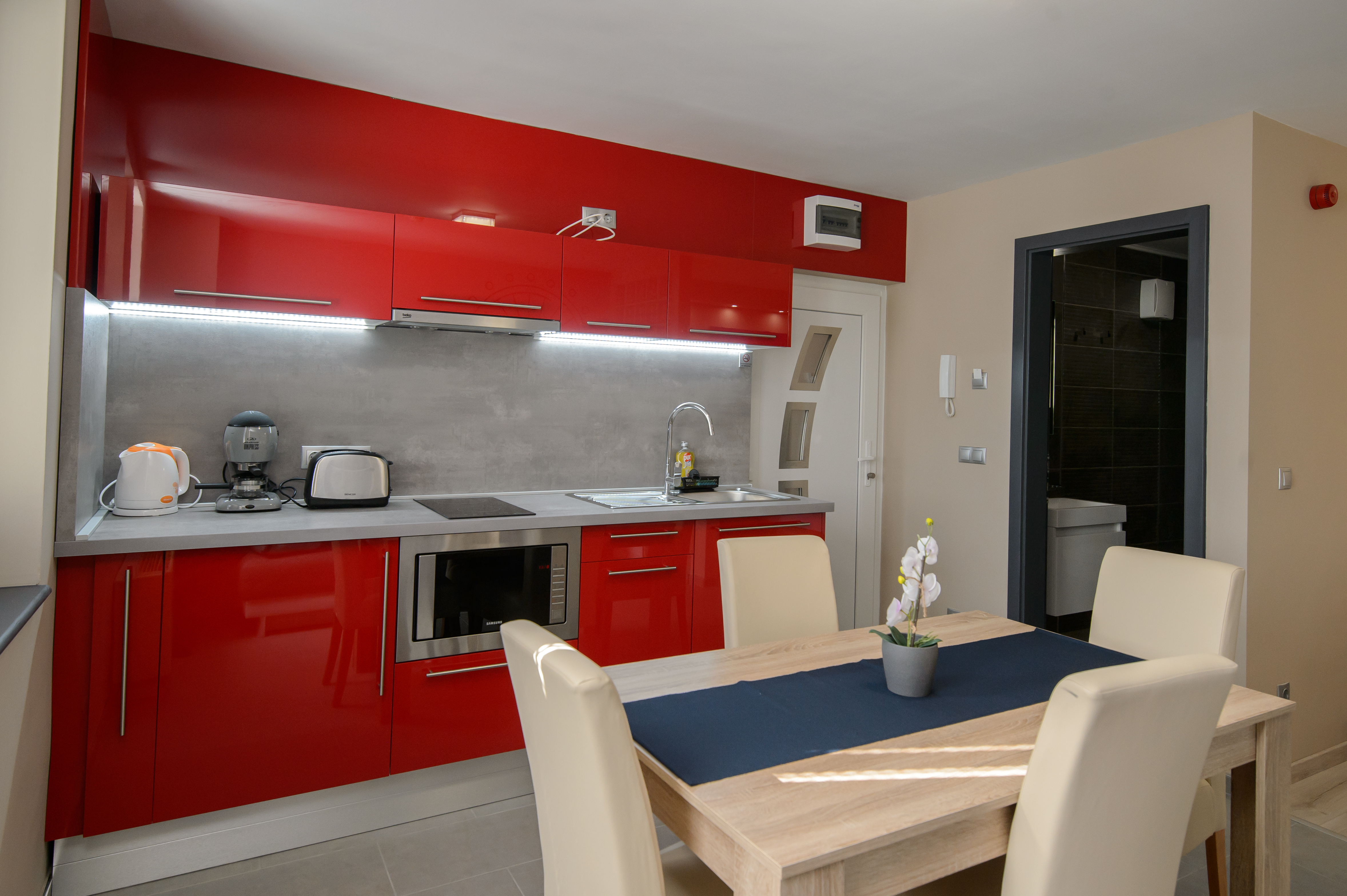 HR Apartmanház