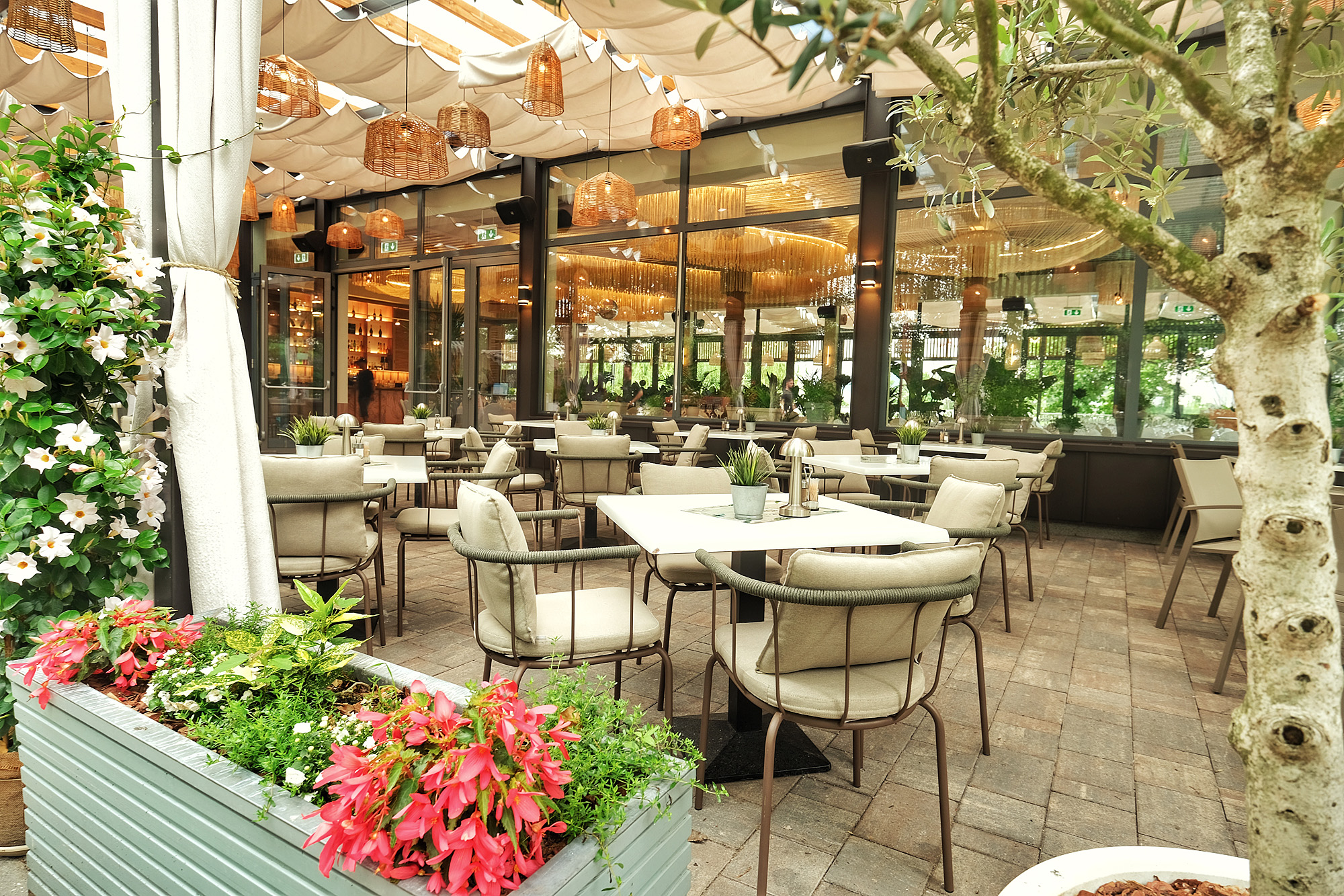 Le Bistro Kitchen and More