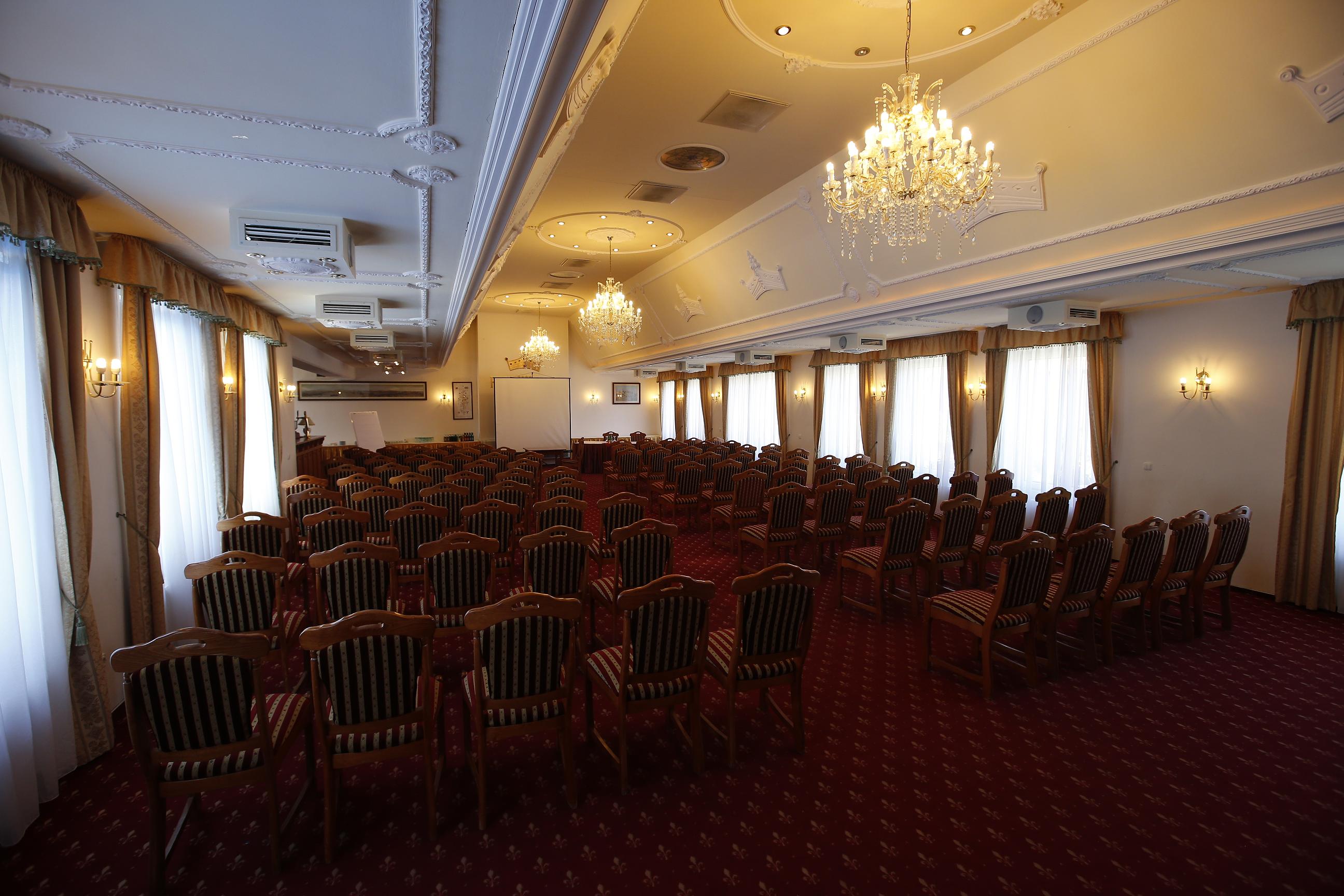 Hotel Korona Eger
