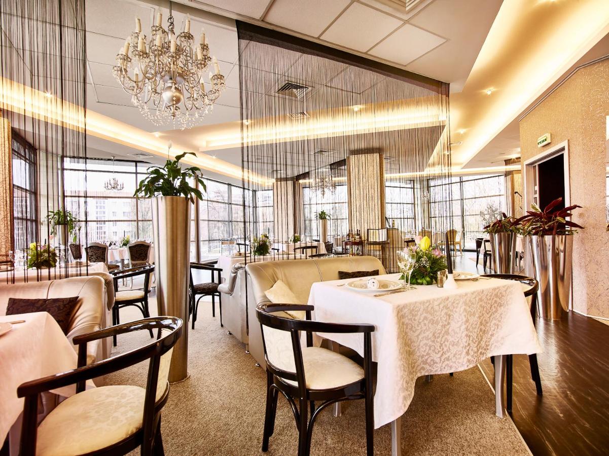Continental Hotel