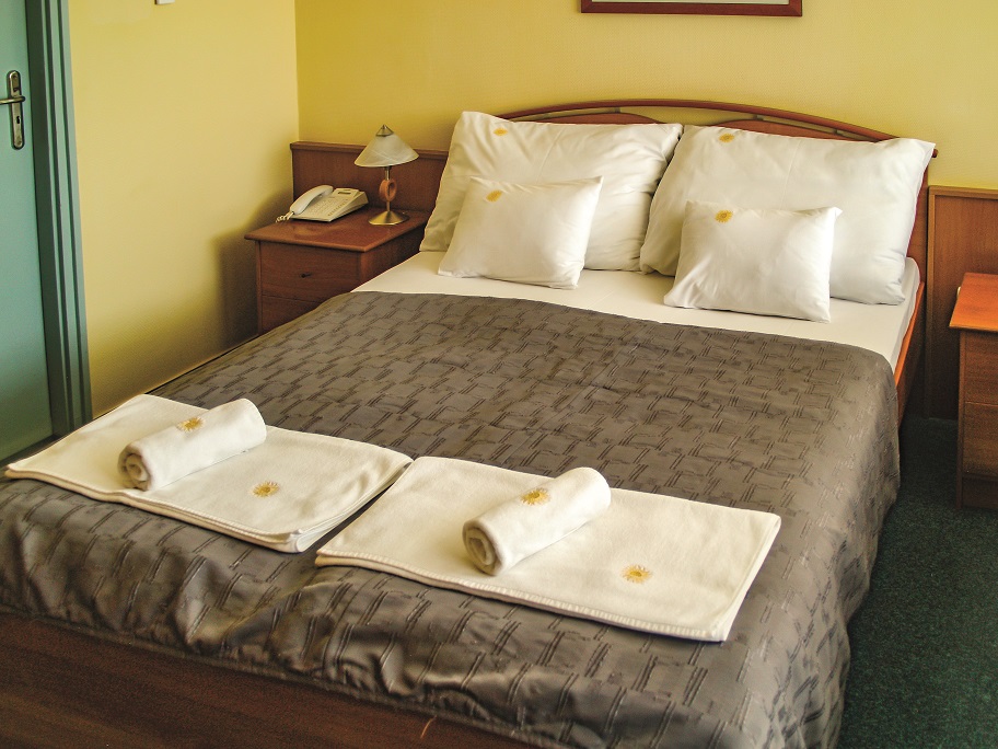 Világos Hotel Balatonvilágos