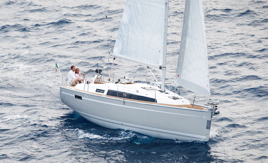 BL YachtClub & Apartments