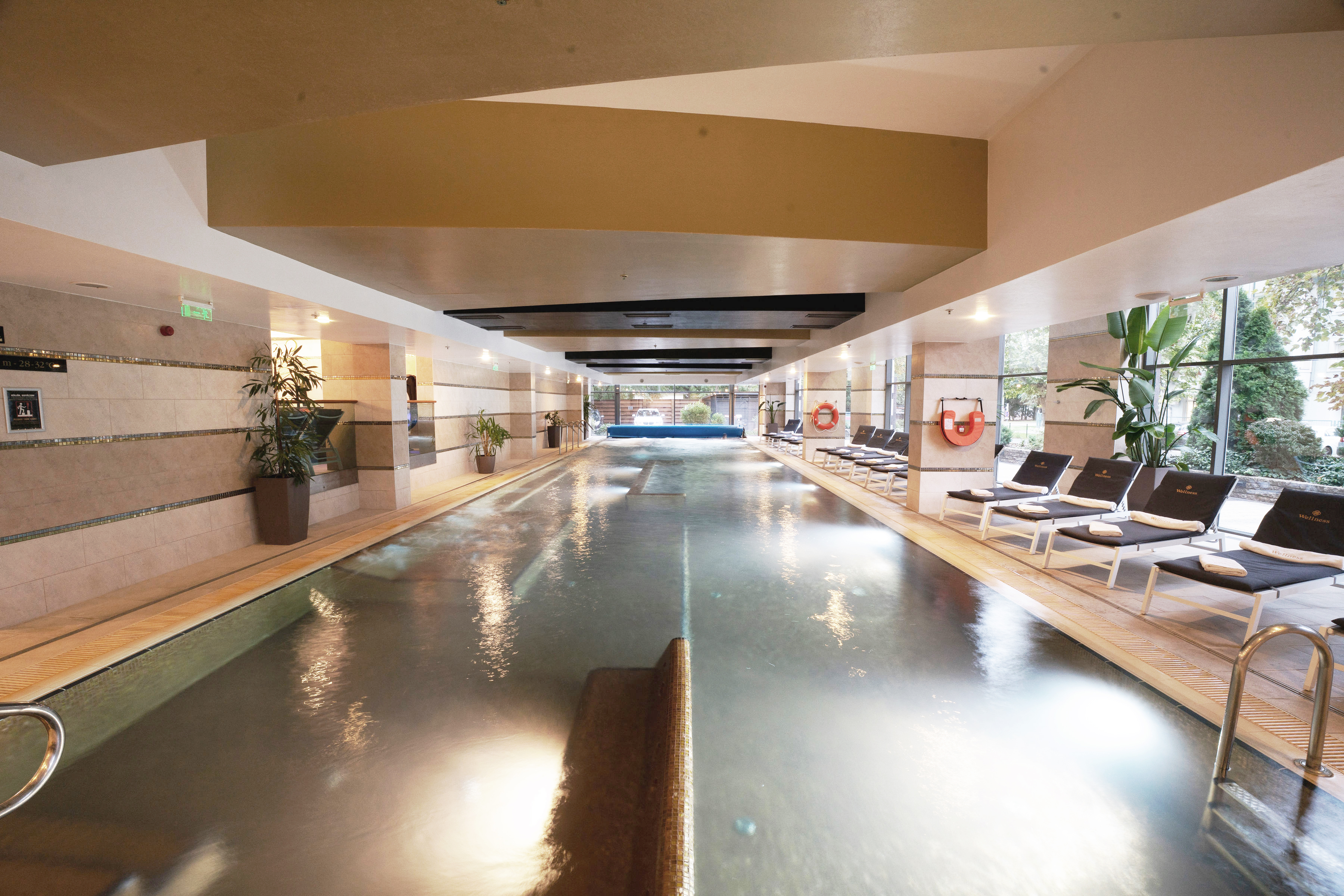 Hotel Divinus Superior
