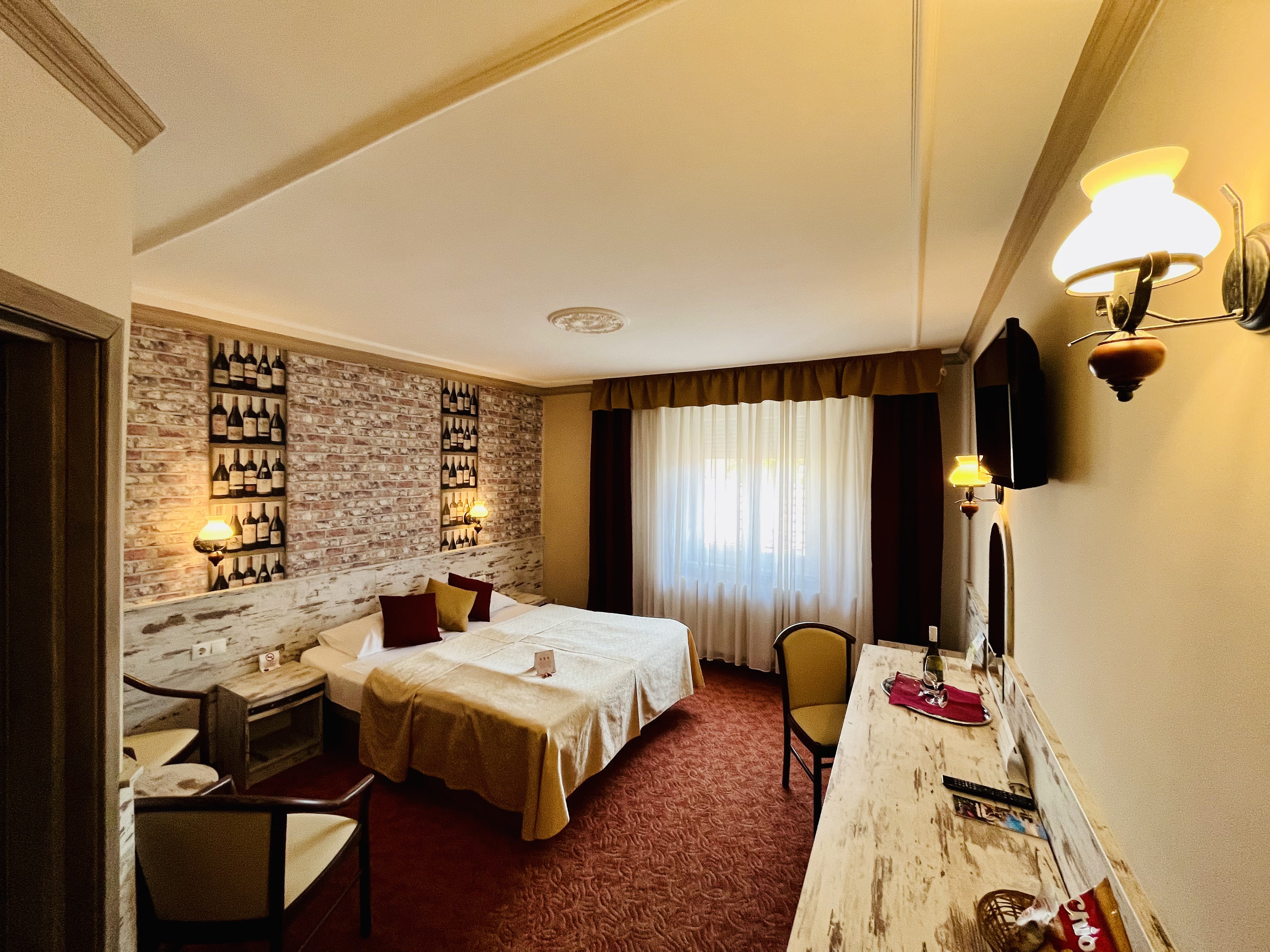 Hotel Korona Eger