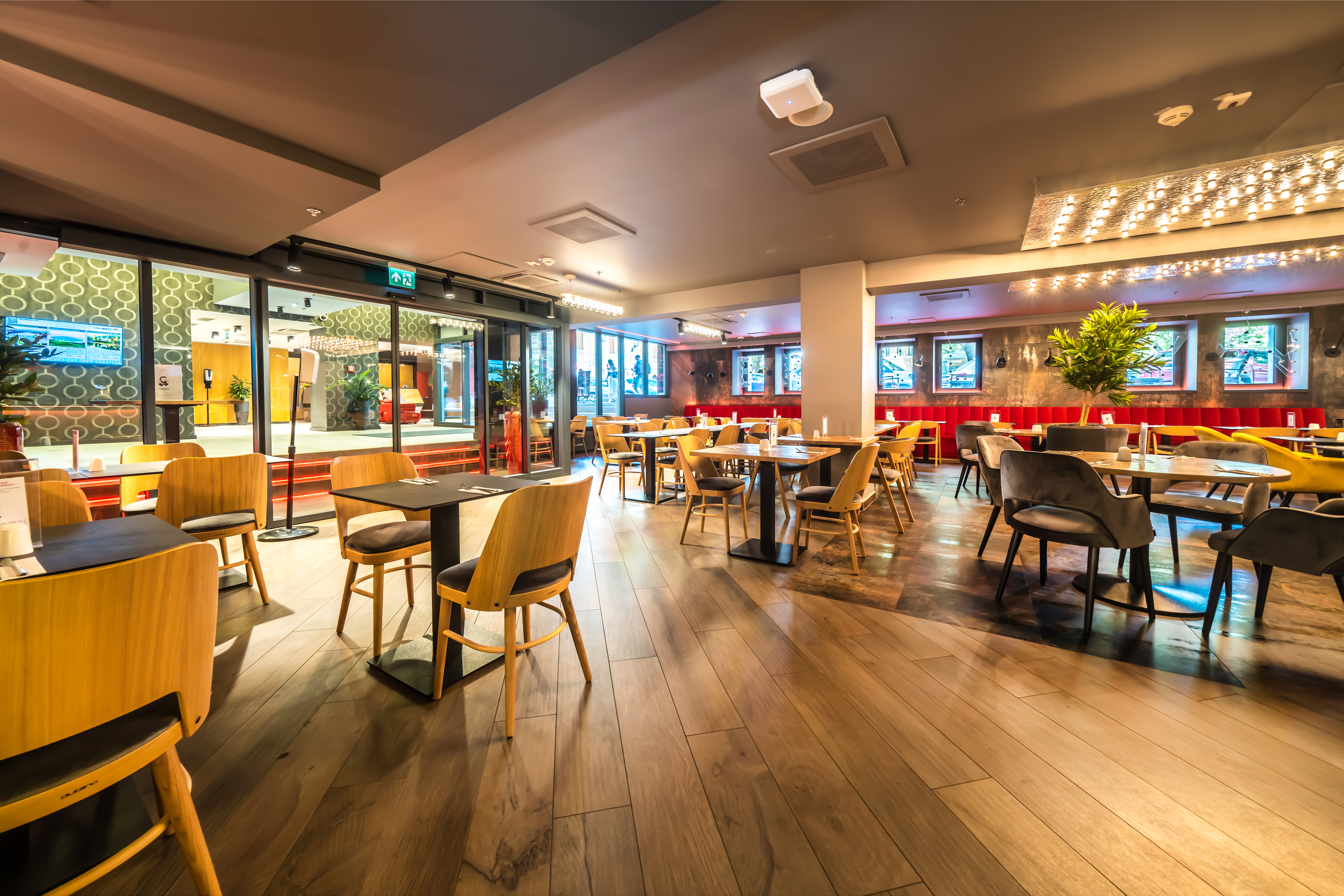 Up Hotel Budapest