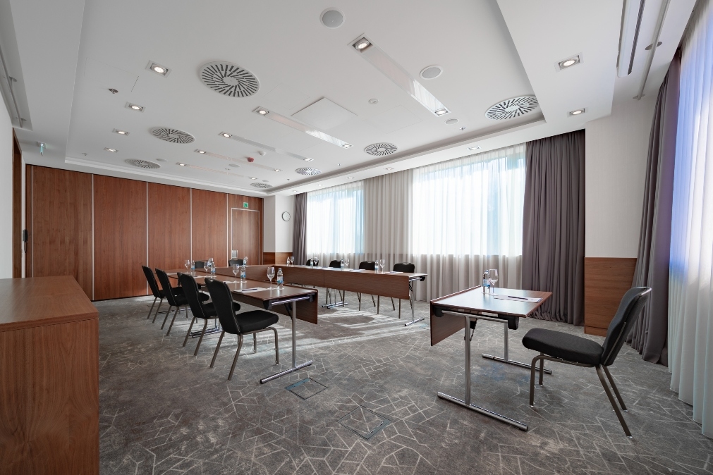 DoubleTree by Hilton Hotel Zagreb, Olive, cegeshelyszinek.hu