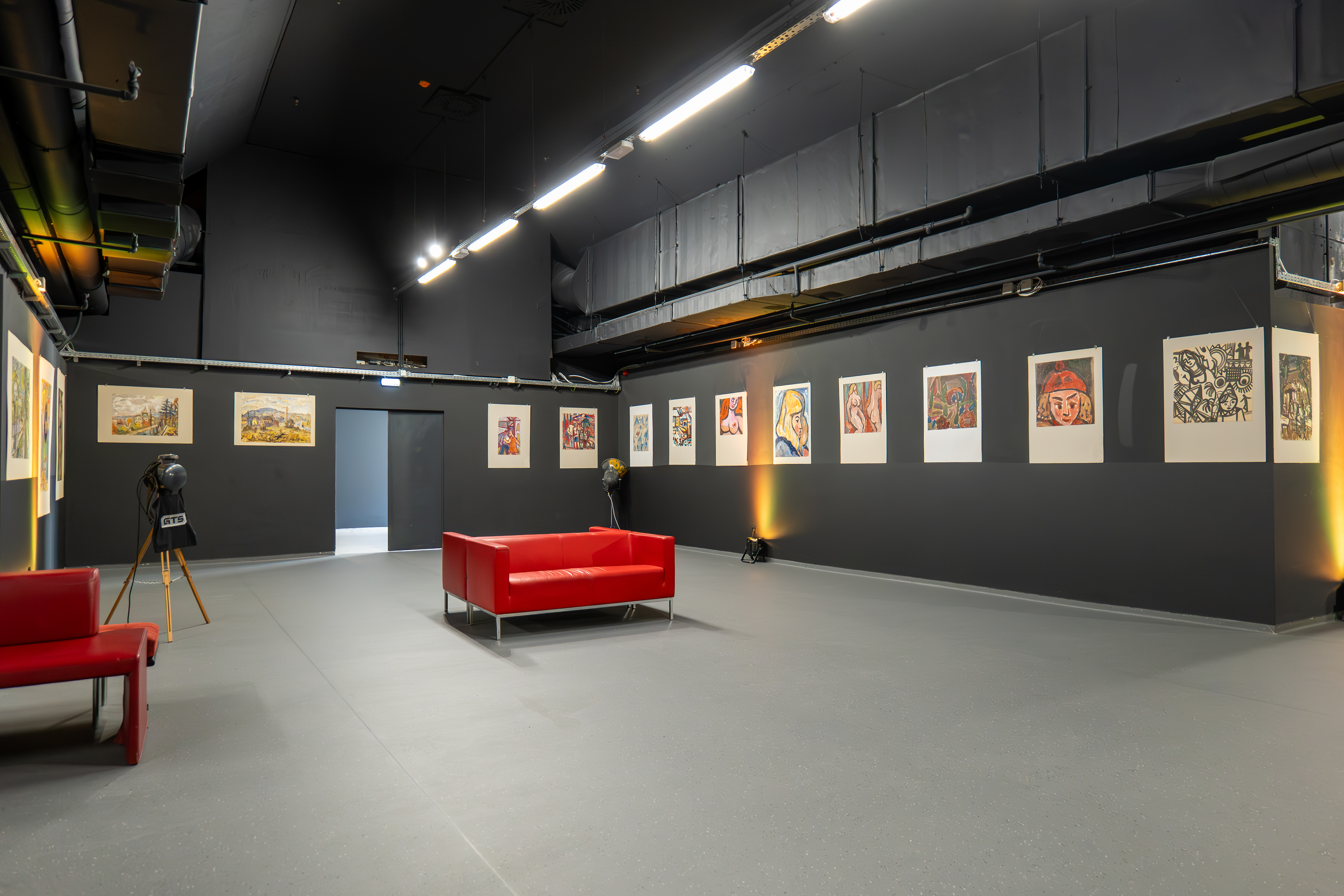 Loft Gallery