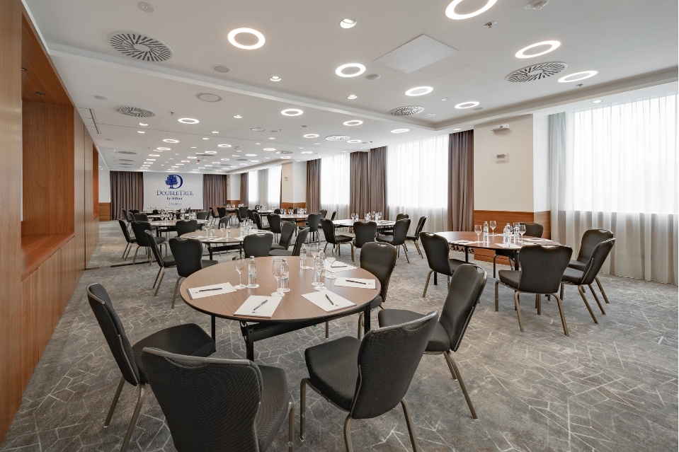 DoubleTree by Hilton Hotel Zagreb, Mimosa, cegeshelyszinek.hu