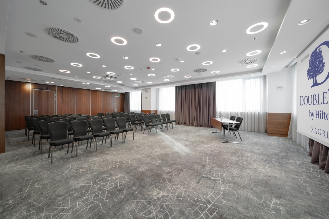 DoubleTree by Hilton Hotel Zagreb, Mimosa, cegeshelyszinek.hu