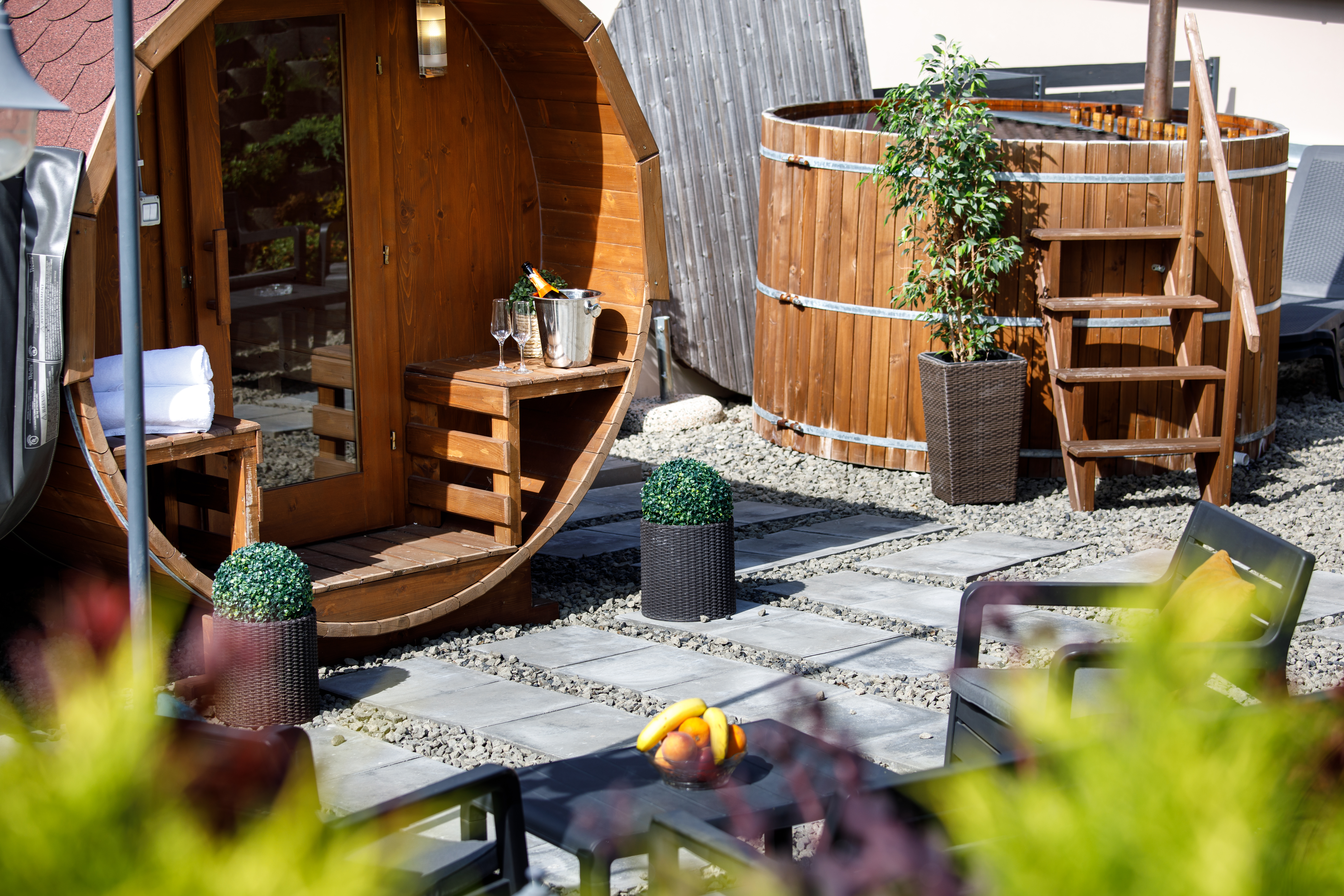 Árnyas Panzió és Rendezvényközpont Merülő dézsa