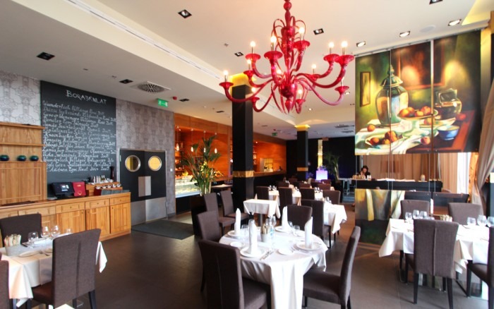 Larus Rendezvényház