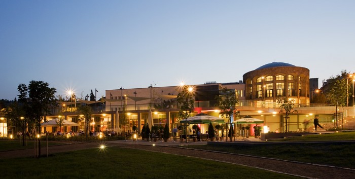 Larus Rendezvényház