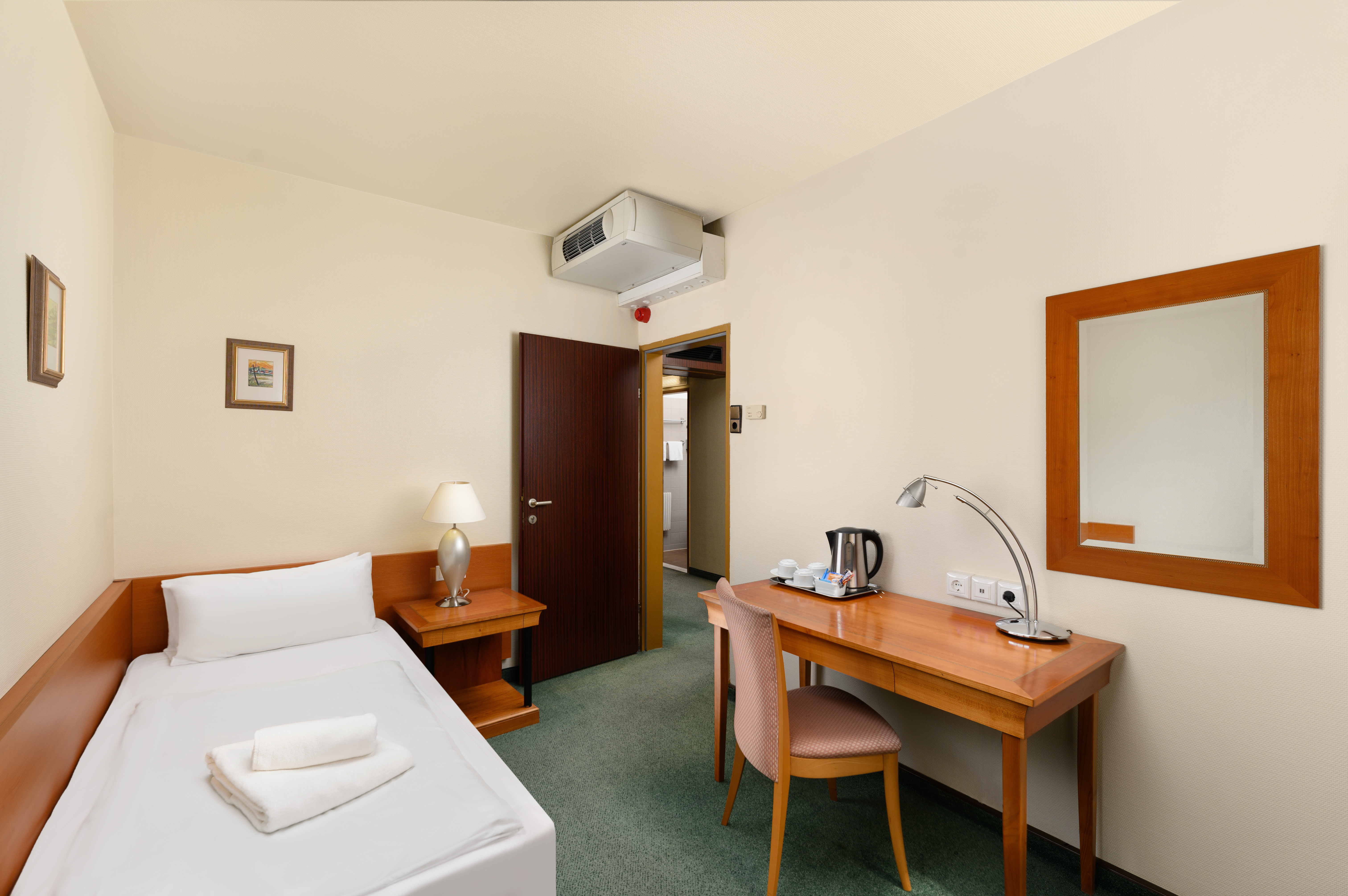 Hotel Hungaria City Center