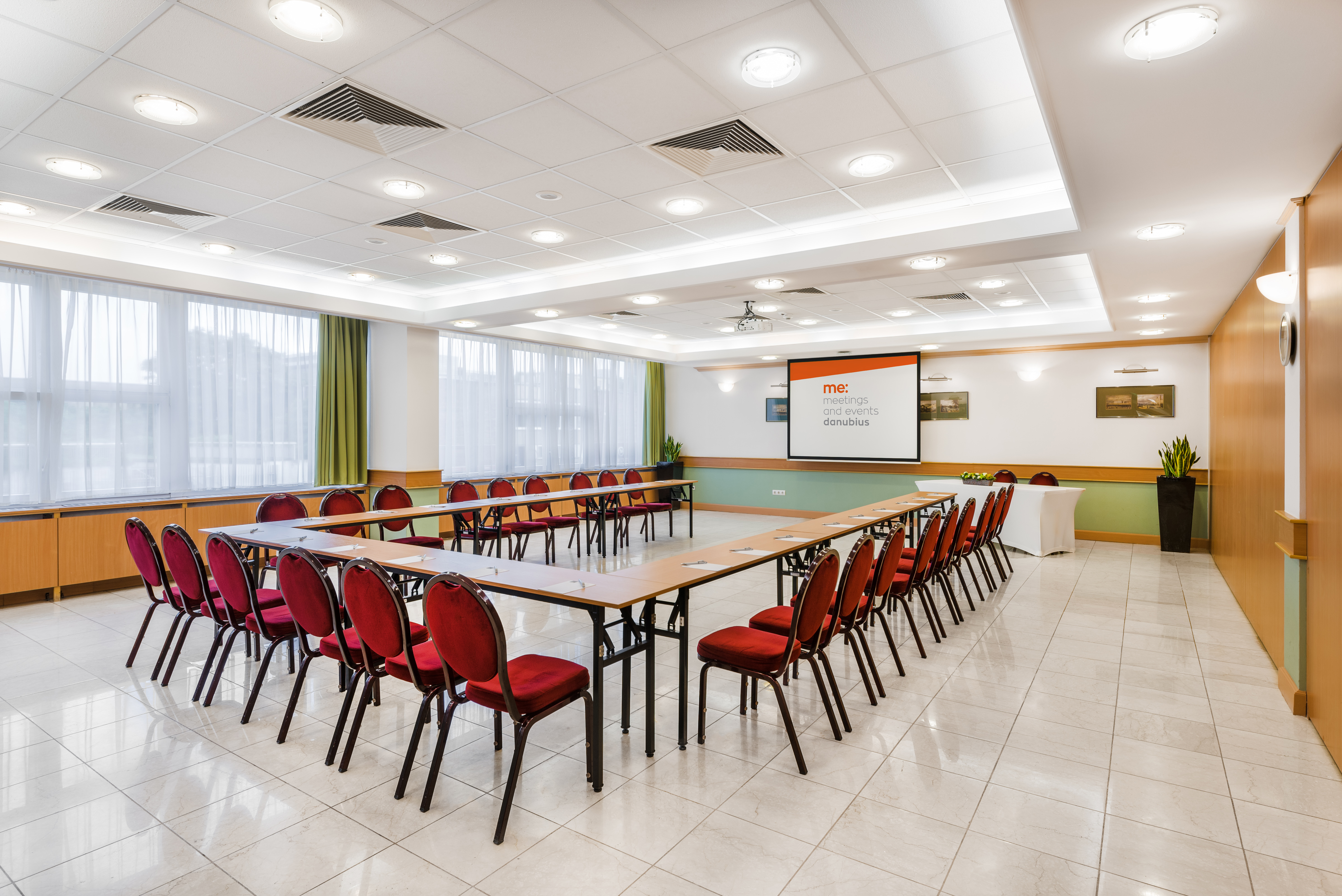 Danubius Hotel Aréna