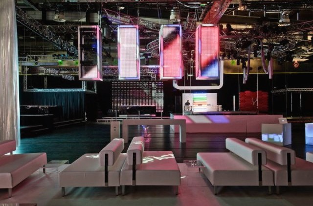 Mom Sport és Rendezvényközpont