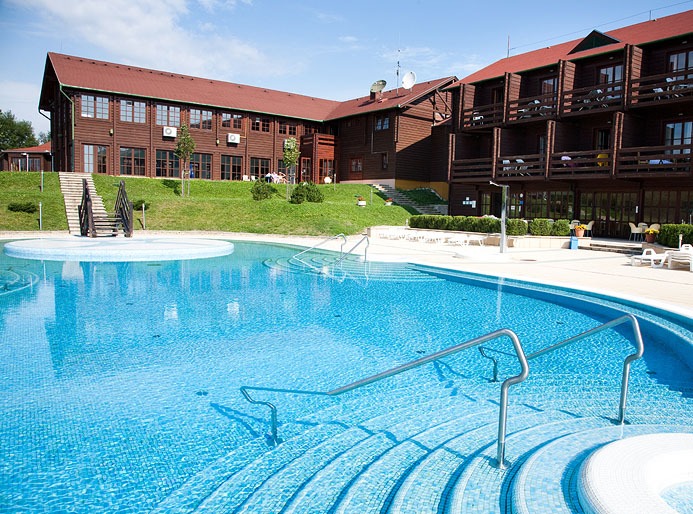 Petneházy Club Hotel