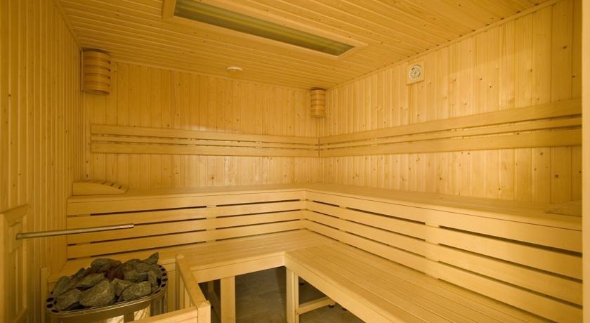 Rubin Wellness & Conference Hotel