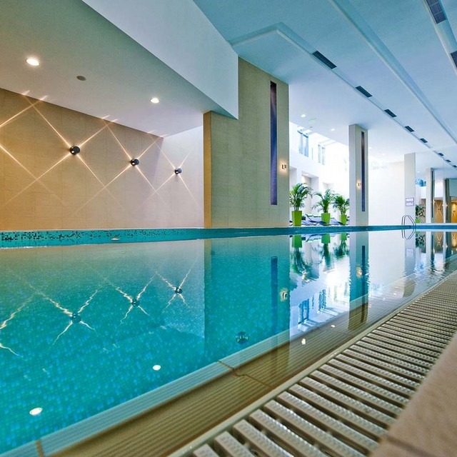 Abacus Business & Wellness Hotel