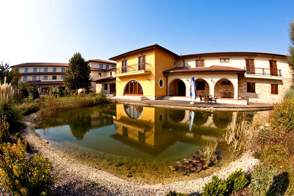 Budapest Airport Hotel Stáció