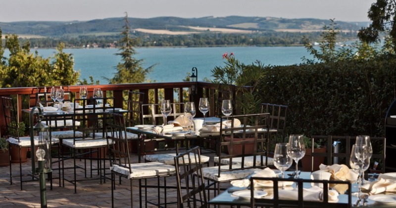 Echo Residence All Suite Hotel