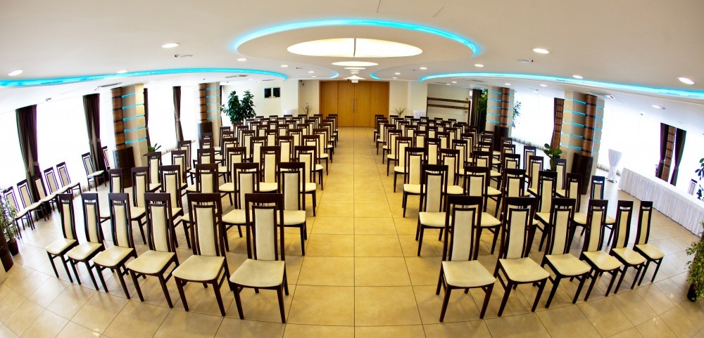 Granada Konferencia Wellness és Sport Hotel