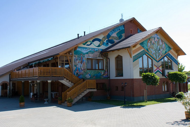 Hétkúti Wellness Hotel és Lovaspark
