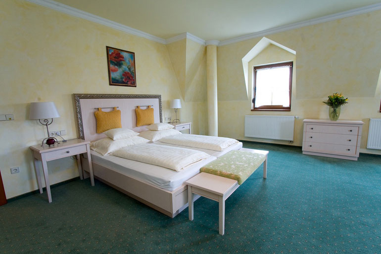 Hétkúti Wellness Hotel és Lovaspark